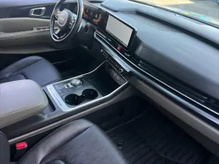 Kia Carnival Hybrid 2026 LXS 4dr Mini-Van