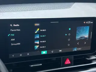 Kia Carnival Hybrid 2026 LXS 4dr Mini-Van