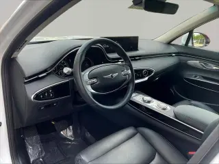 Genesis GV70 2025 AWD 2.5T Estándar 4p SUV