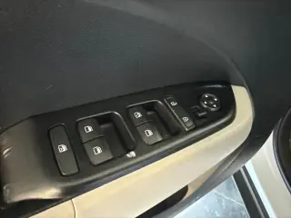 Hyundai VENUE 2023 SEL 4dr Crossover