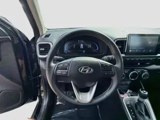 Hyundai VENUE 2025 SEL 4dr Crossover