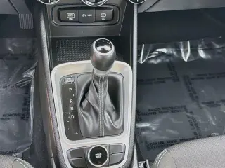 Hyundai VENUE 2025 SEL 4dr Crossover