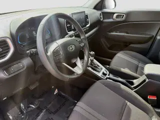 Hyundai VENUE 2025 SEL 4dr Crossover