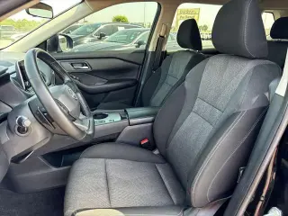 Nissan Rogue 2025 SV 4p Crossover