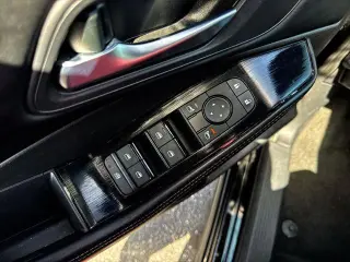 Nissan Rogue 2025 SV 4p Crossover