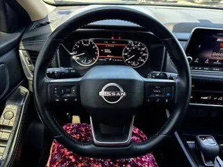 Nissan Rogue 2025 SV 4p Crossover