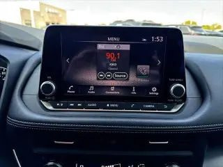 Nissan Rogue 2025 SV 4p Crossover
