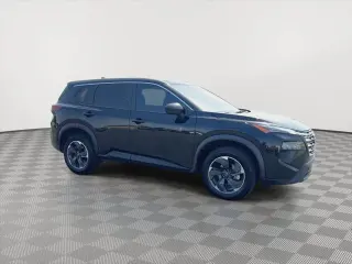 Nissan Rogue 2025 SV 4p Crossover