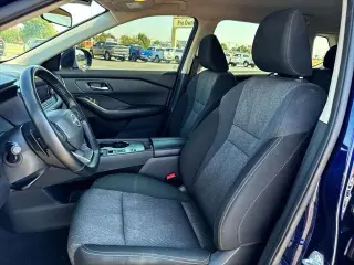 Nissan Rogue 2025 SV 4dr Crossover