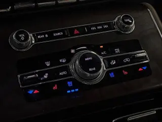 Lincoln Aviator 2021 AWD Reserve 4dr SUV