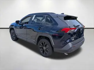 Toyota RAV4 Híbrido 2023 AWD XLE Premium SUV 4 puertas