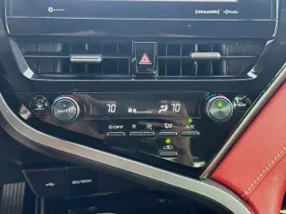 Toyota Camry 2022 XSE 4dr Sedán