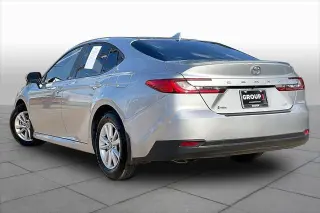 Toyota Camry 2025 LE 4dr Sedán