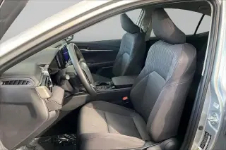Toyota Camry 2025 LE 4dr Sedán