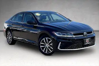 Volkswagen Jetta 2025 SE 4dr Sedan