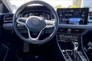 Volkswagen Jetta 2025 SE 4dr Sedan