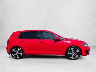Volkswagen Golf GTI 2017 S 4p Hatchback 6M