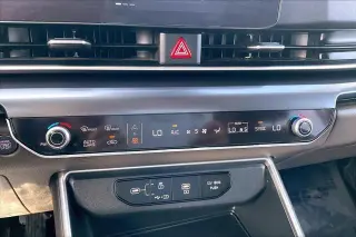 Kia Carnival 2025 LXS 4dr Mini-Van