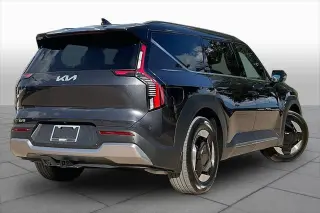 Kia EV9 2024 AWD Wind SUV de 4 puertas