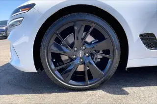 Genesis G70 2023 3.3T Standard 4dr Sedán