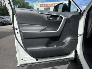 Toyota RAV4 2024 AWD LE 4dr SUV