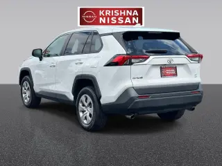 Toyota RAV4 2024 AWD LE 4dr SUV