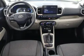 Hyundai VENUE 2024 Limitado 4p Crucero