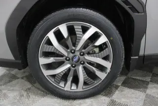 Subaru Forester 2025 AWD Touring 4p Crossover