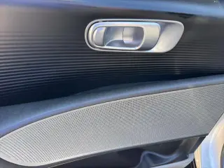 Hyundai IONIQ 6 2024 SE 4p Sedan