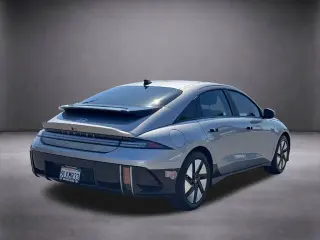 Hyundai IONIQ 6 2024 SE 4p Sedan