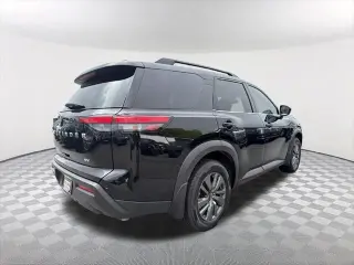 Nissan Pathfinder 2024 SV 4dr SUV