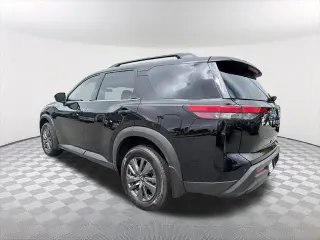 Nissan Pathfinder 2024 SV 4dr SUV