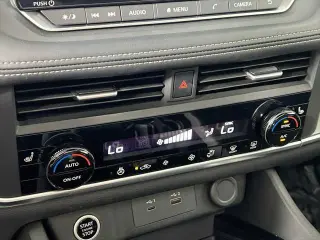 Nissan Rogue 2023 AWD SV 4puertas Crossover