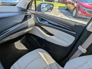 Buick Enclave 2023 Gasolina 4p Crossover