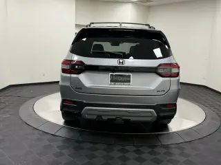 Honda Pilot 2023 AWD Elite 4dr SUV