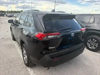 Toyota RAV4 Hybrid 2022 AWD LE 4p SUV