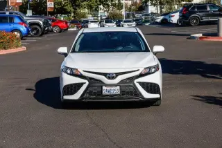 Toyota Camry 2022 SE 4p Sedana