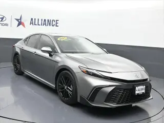 Toyota Camry 2025 SE 4dr Sedan