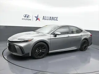 Toyota Camry 2025 SE 4dr Sedan