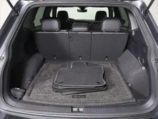 Volkswagen Tiguan 2023 AWD SE R-Line Black 4Motion 4dr SUV