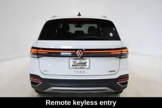 Volkswagen Taos 2025 AWD SEL 4Motion 4dr SUV