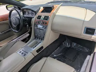 Aston Martin DB9 2005 2p Coupé