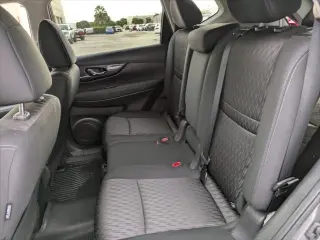 Nissan Rogue 2018 AWD SV 4p Crossover