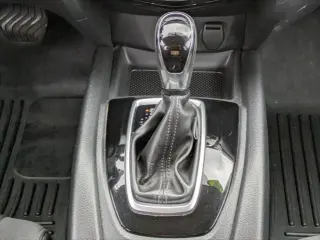 Nissan Rogue 2018 AWD SV 4p Crossover