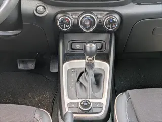 Hyundai VENUE 2025 Limitado 4dr Crossover