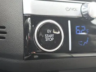 Hyundai IONIQ 6 2023 SE 4p Sedana