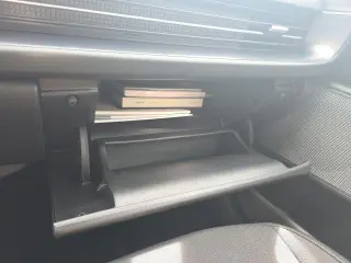 Hyundai IONIQ 6 2023 SE 4p Sedana