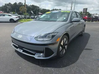 Hyundai IONIQ 6 2023 SE 4p Sedana
