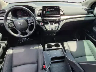 Honda Odyssey 2025 Touring 4dr Mini-Van
