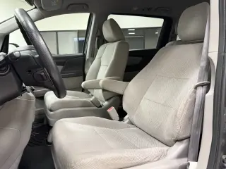 Honda Odyssey 2016 LX 4dr Mini-Van